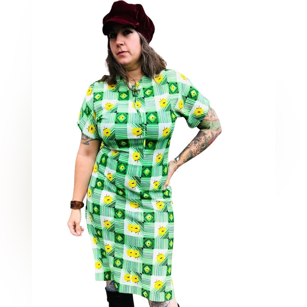 70s Bright green & yellow Vintage floral House dress Polyester geometric 1970s
